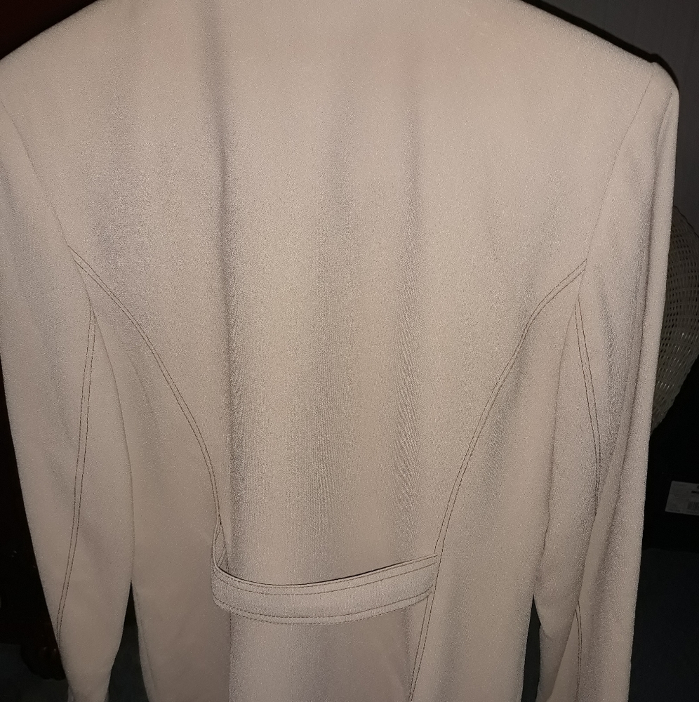 Jacket - Picture 3 of 3